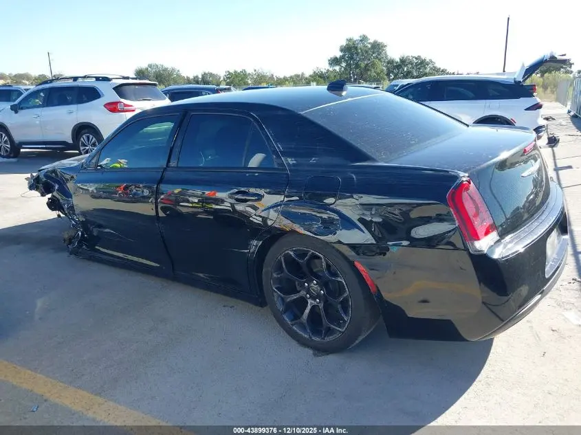 2019 CHRYSLER 300 TOURING