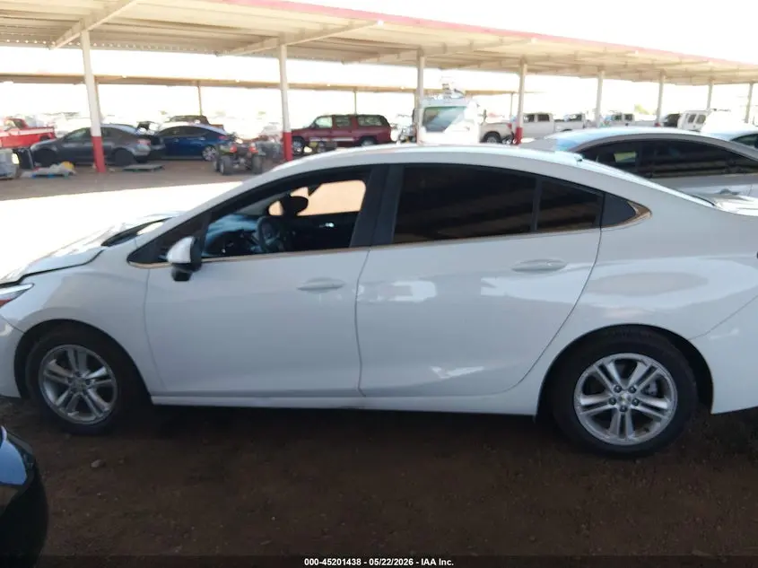2018 CHEVROLET CRUZE LT AUTO