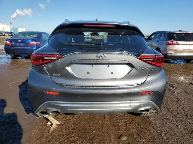 2017 INFINITI QX30 BASE  