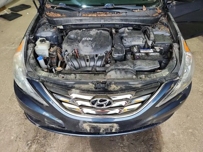 2013 HYUNDAI SONATA SE  