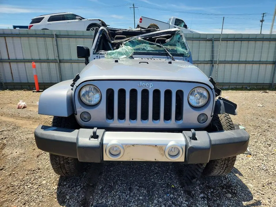 2015 JEEP WRANGLER SAHARA  