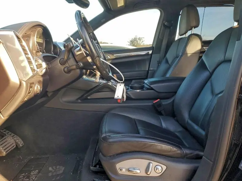 2016 PORSCHE CAYENNE TURBO  