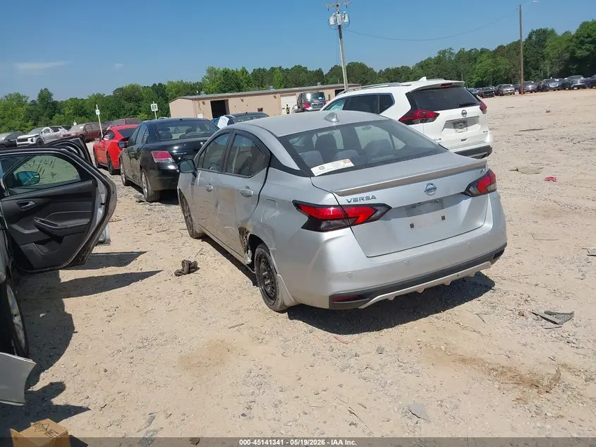 2020 NISSAN VERSA SV XTRONIC CVT