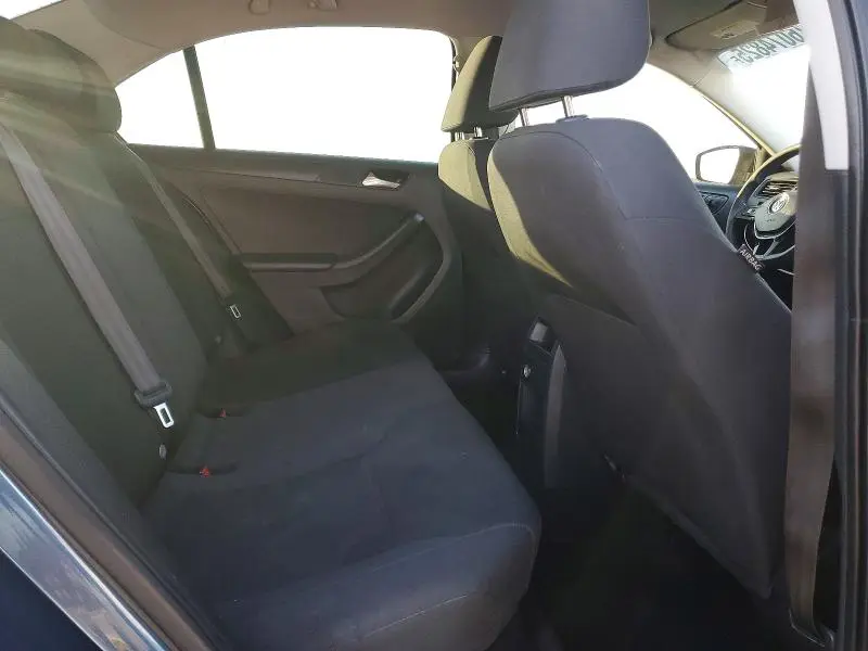 2015 VOLKSWAGEN JETTA BASE  