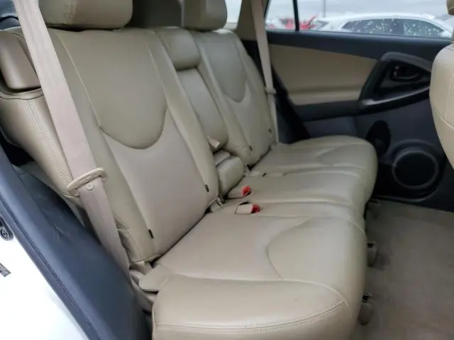 2012 TOYOTA RAV4 