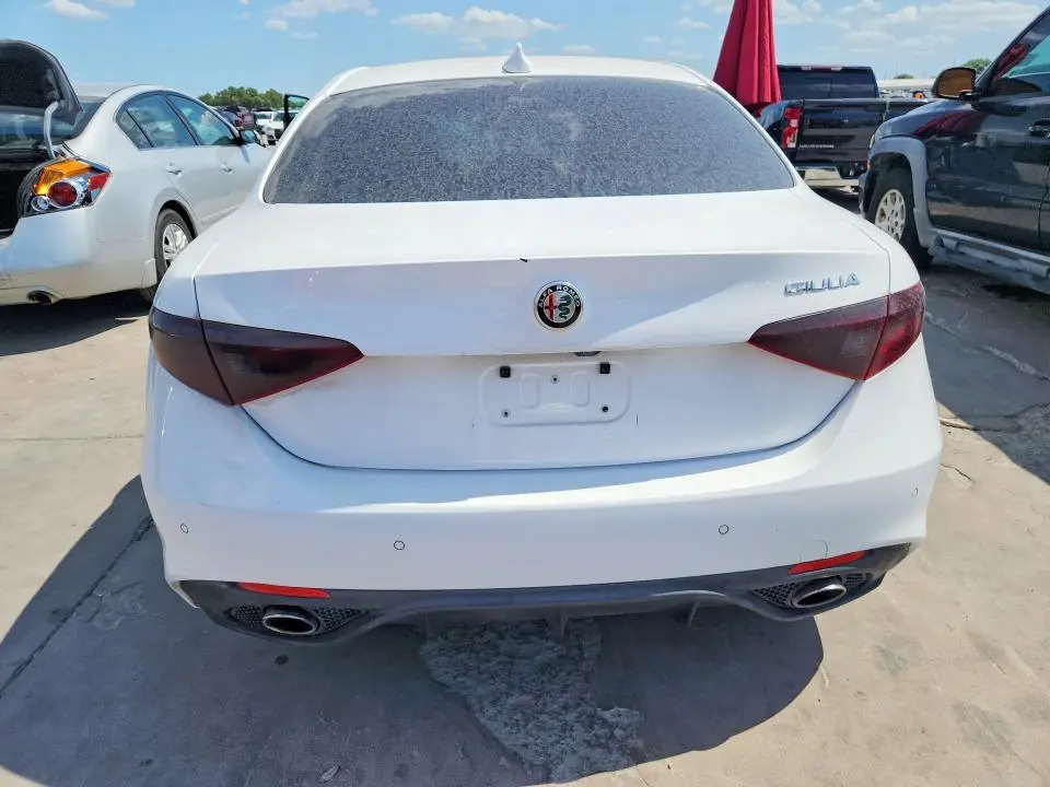 2018 ALFA ROMEO GIULIA   