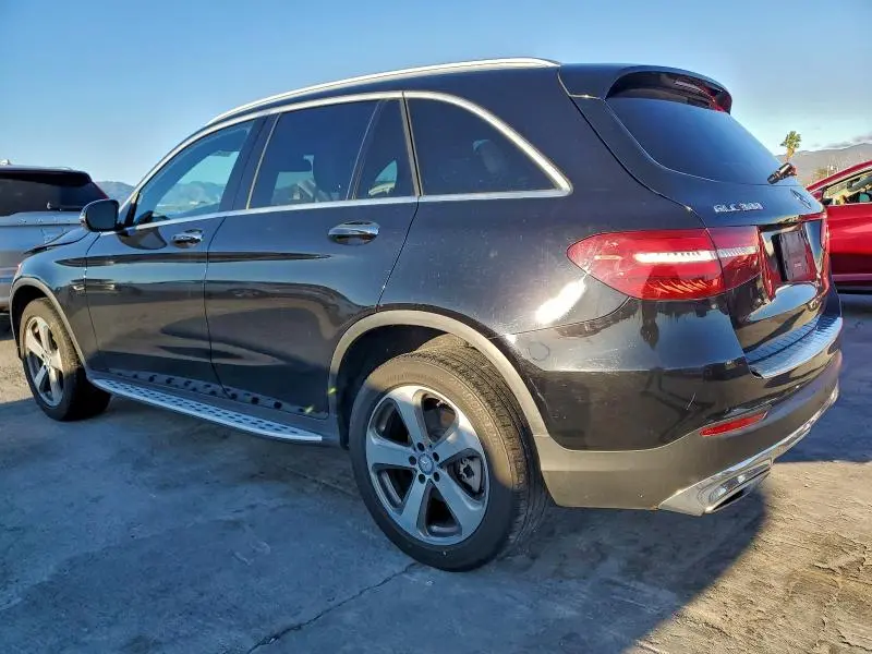 2017 MERCEDES-BENZ GLC 300  