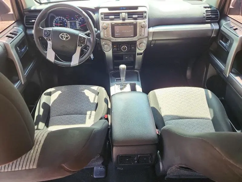 2018 TOYOTA 4RUNNER SR5  