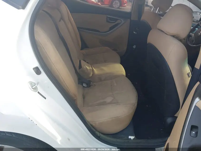 2013 HYUNDAI ELANTRA GLS