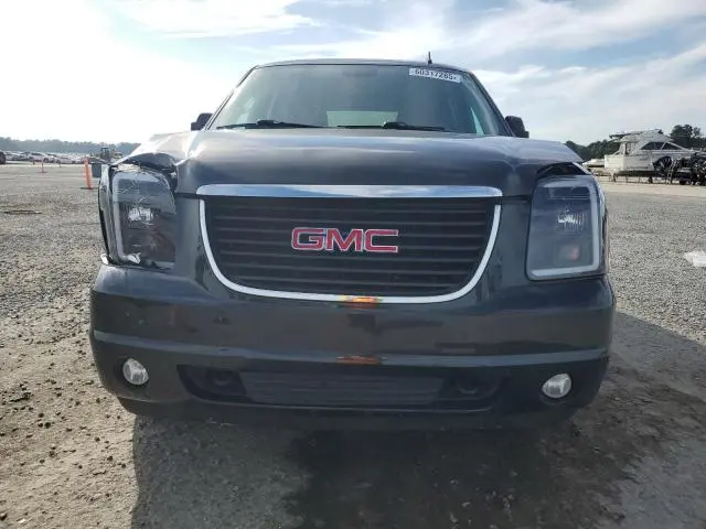 2011 GMC YUKON SLE