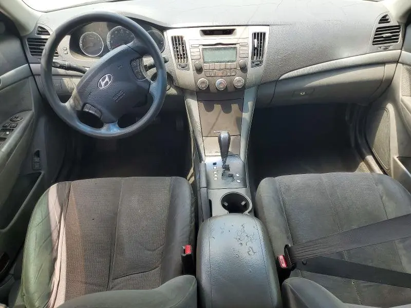 2010 HYUNDAI SONATA GLS  