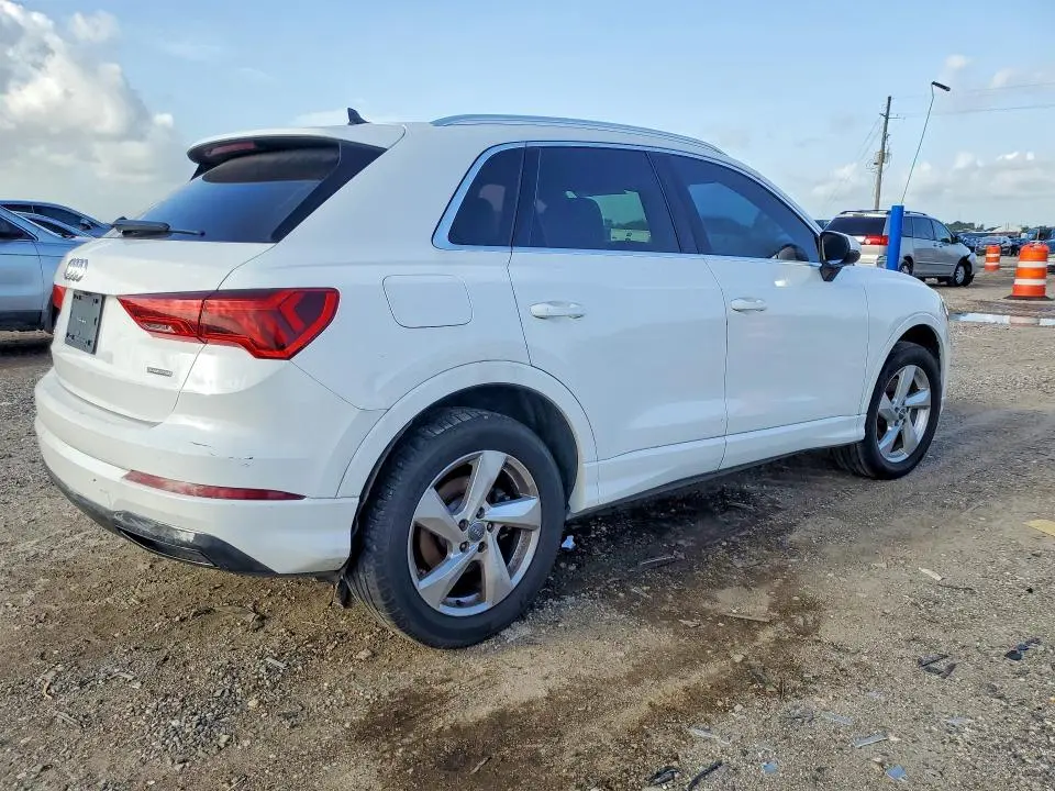 2020 AUDI Q3   