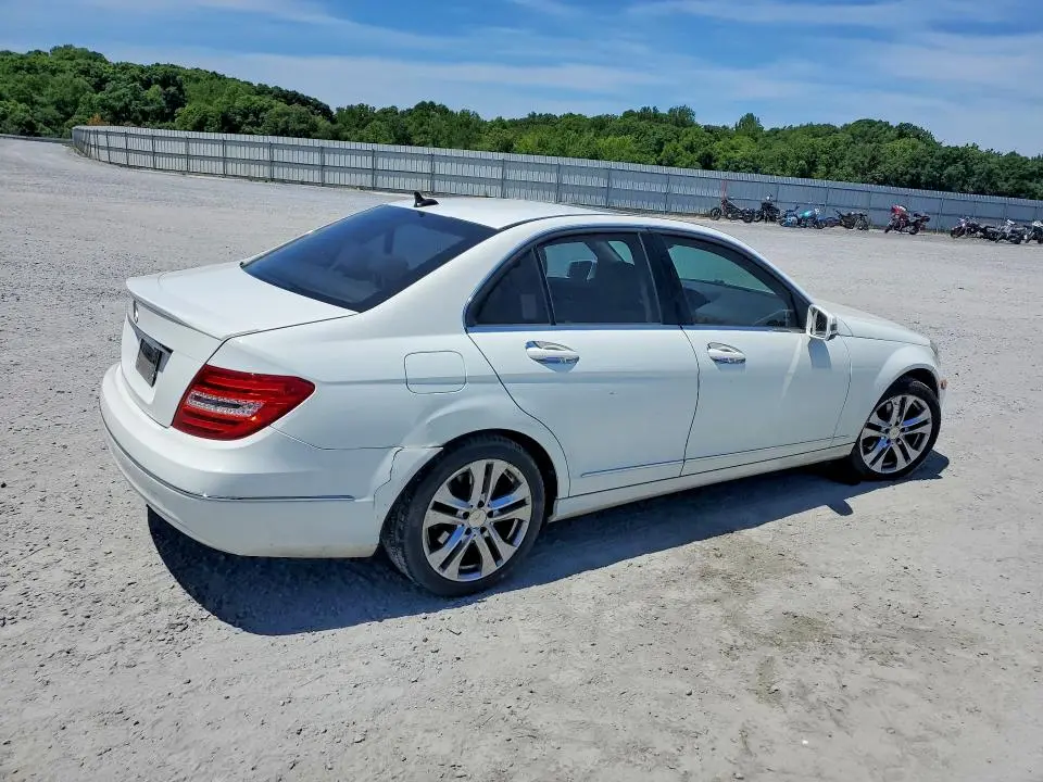2013 MERCEDES-BENZ C 250  