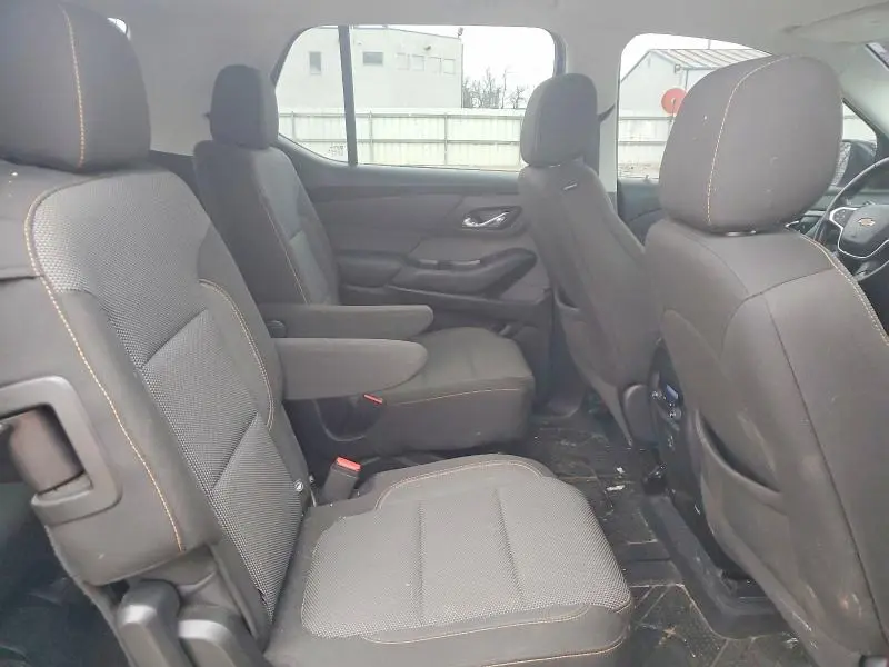 2021 CHEVROLET TRAVERSE LT  