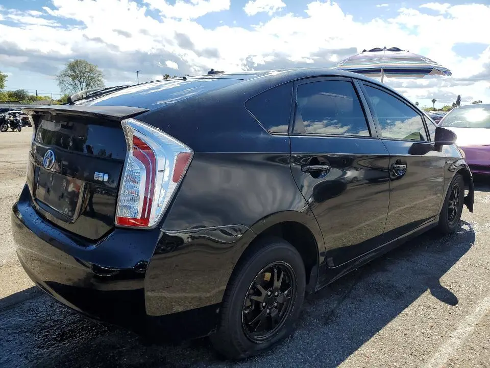 2013 TOYOTA PRIUS   