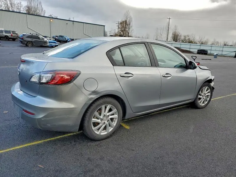 2013 MAZDA 3 I  