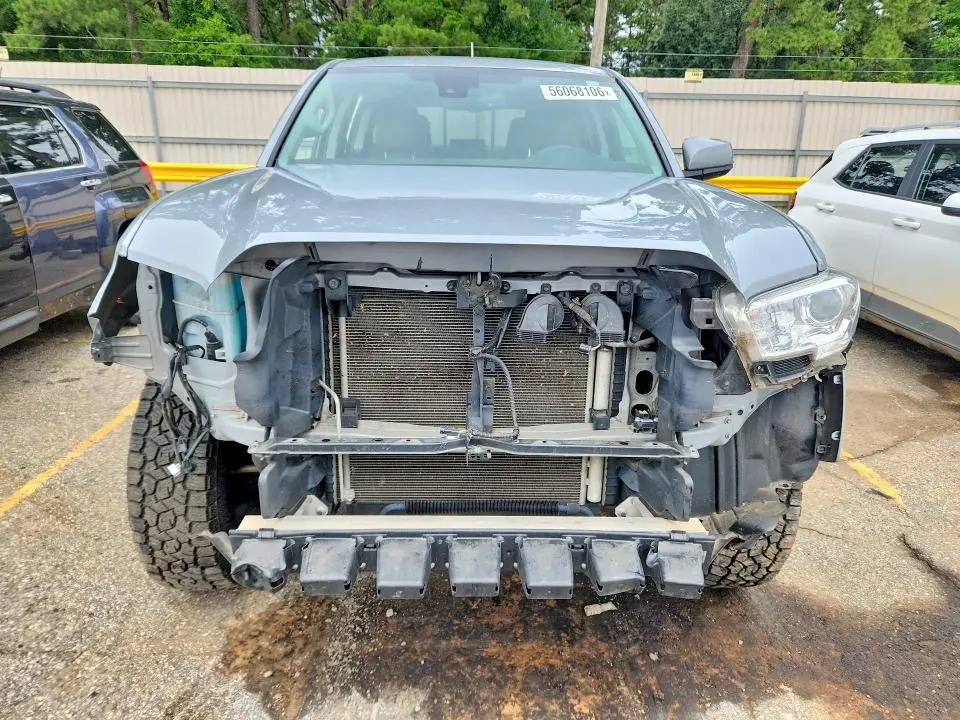 2021 TOYOTA TACOMA SR5 V6  