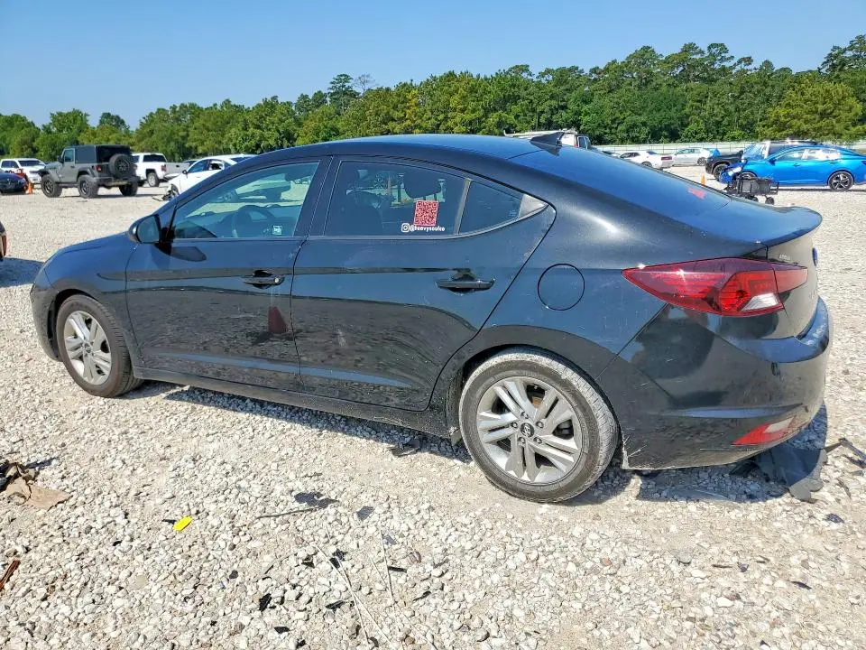 2020 HYUNDAI ELANTRA SEL  