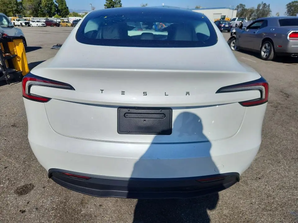 2025 TESLA MODEL 3   