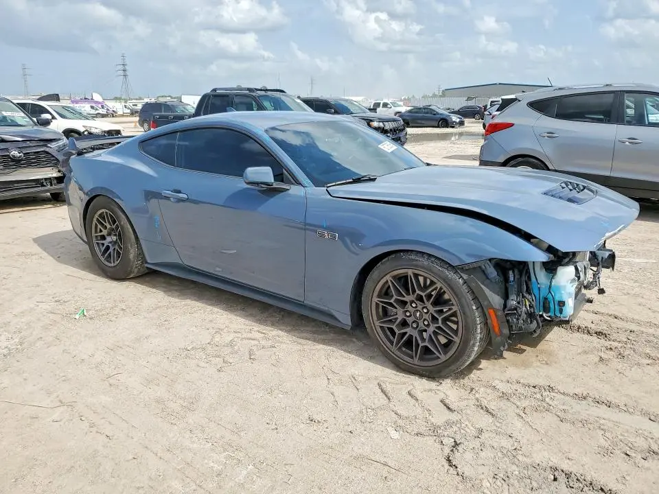 2024 FORD MUSTANG GT  