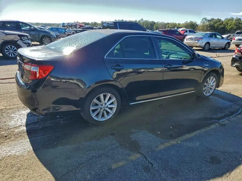 2012 TOYOTA CAMRY HYBRID  