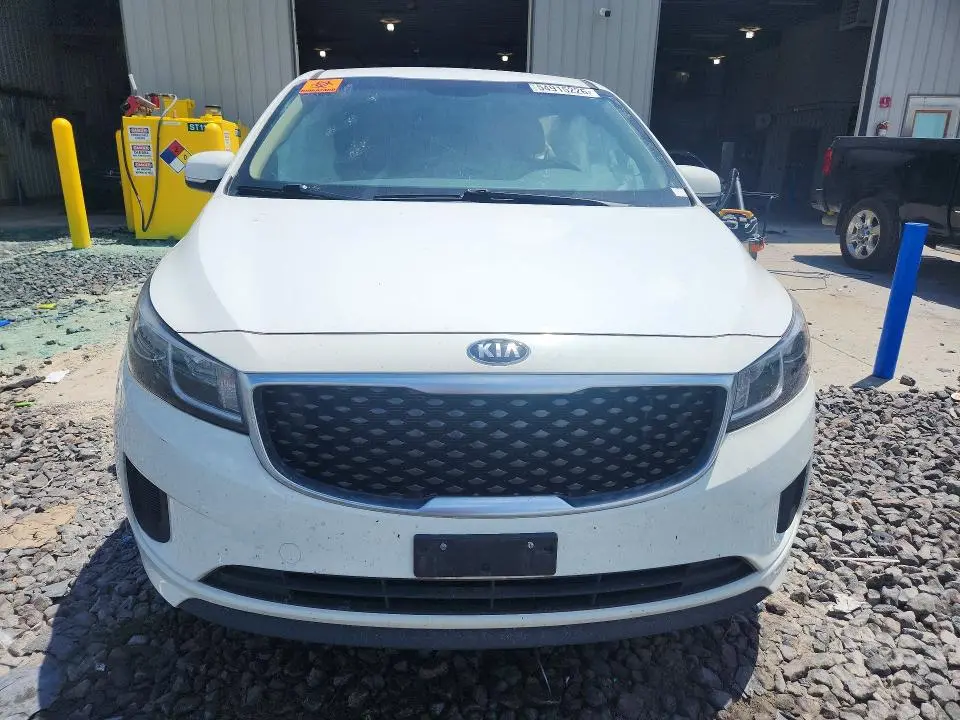 2015 KIA SEDONA LX  