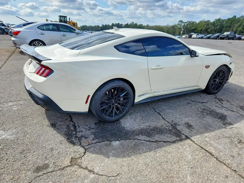 2025 FORD MUSTANG GT  