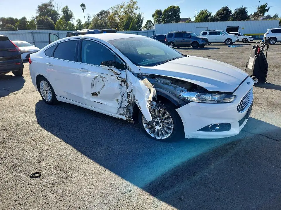 2015 FORD FUSION SE PHEV  