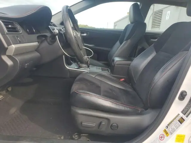 2016 TOYOTA CAMRY LE  