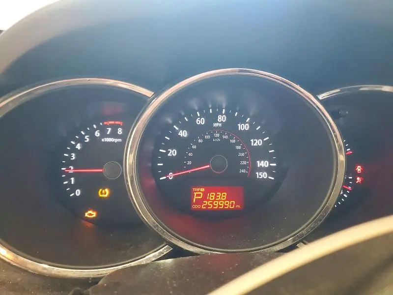 2012 KIA SORENTO LX  