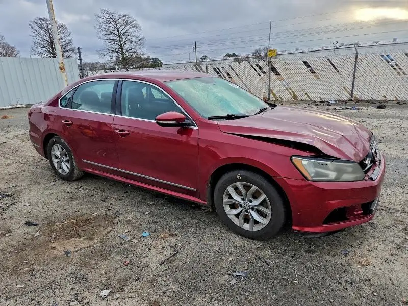 2017 VOLKSWAGEN PASSAT S  