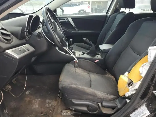 2011 MAZDA 3 S  