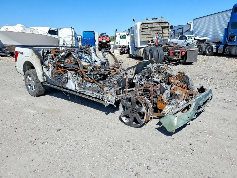 2023 FORD F150 SUPERCREW  