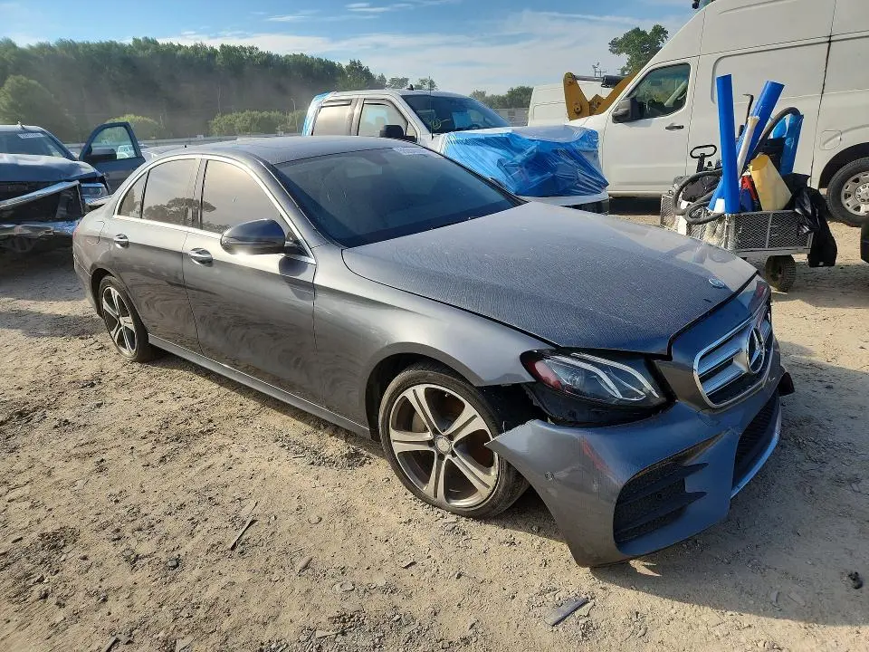 2017 MERCEDES-BENZ E 300 4MATIC  