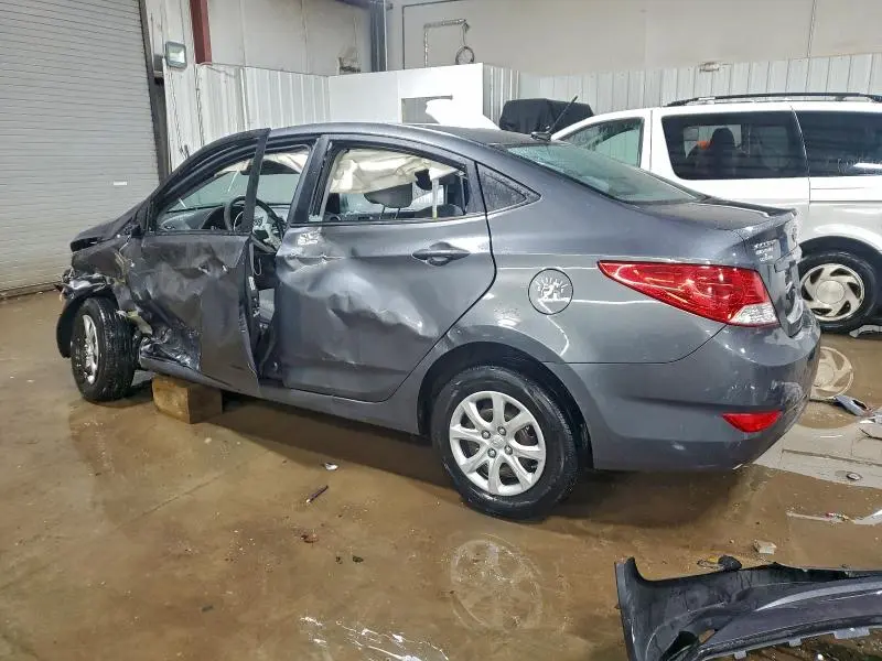 2013 HYUNDAI ACCENT GLS  