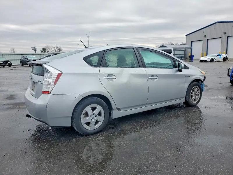 2010 TOYOTA PRIUS   