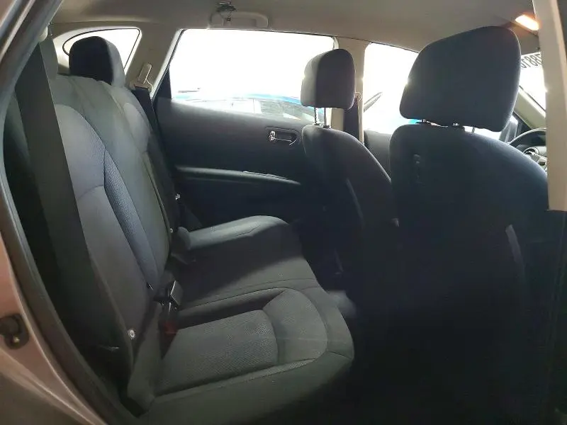 2012 NISSAN ROGUE S  