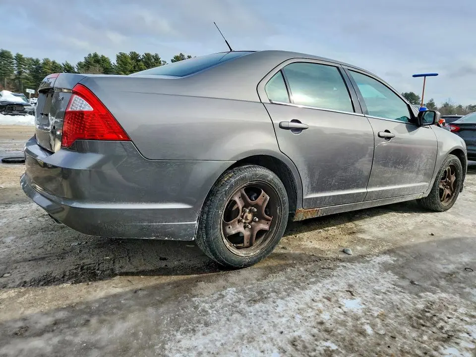2010 FORD FUSION SE  