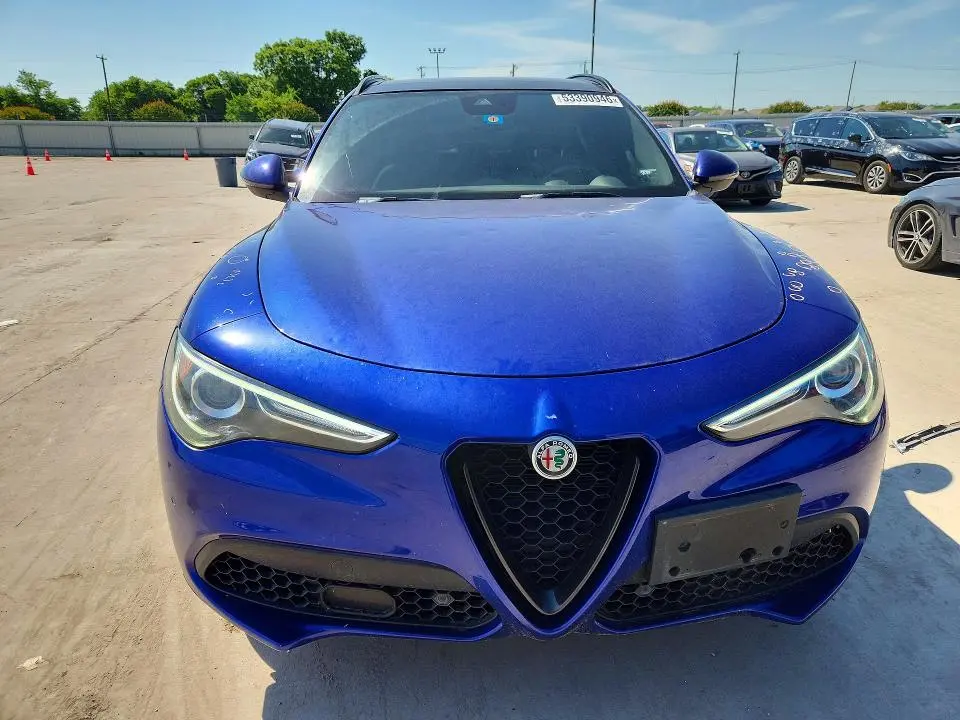 2022 ALFA ROMEO STELVIO   
