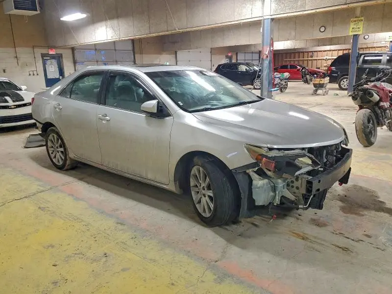 2013 TOYOTA CAMRY L  