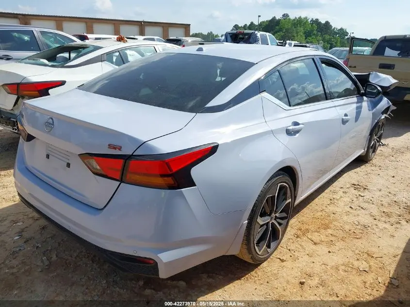 2024 NISSAN ALTIMA SR FWD