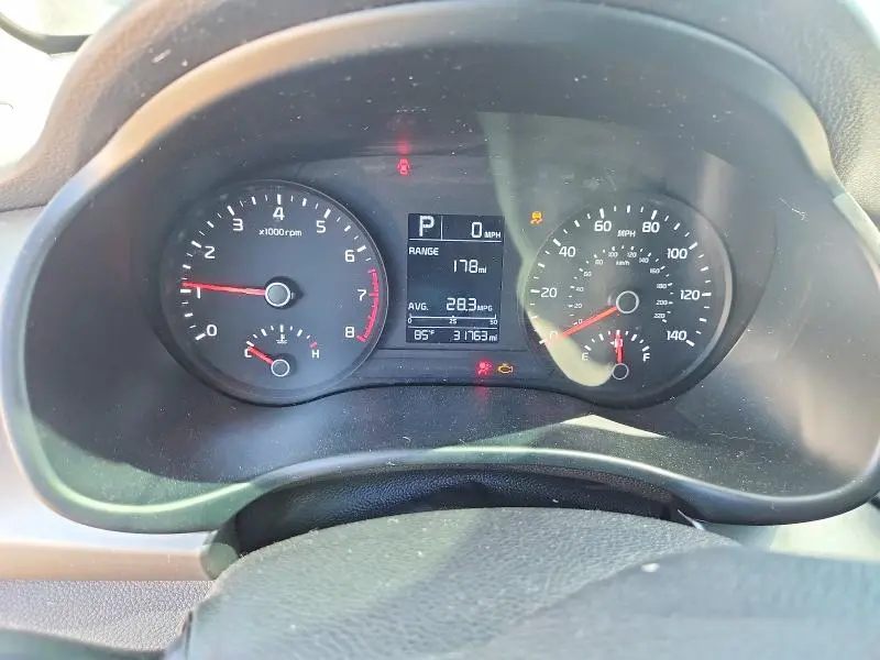2022 KIA RIO S  