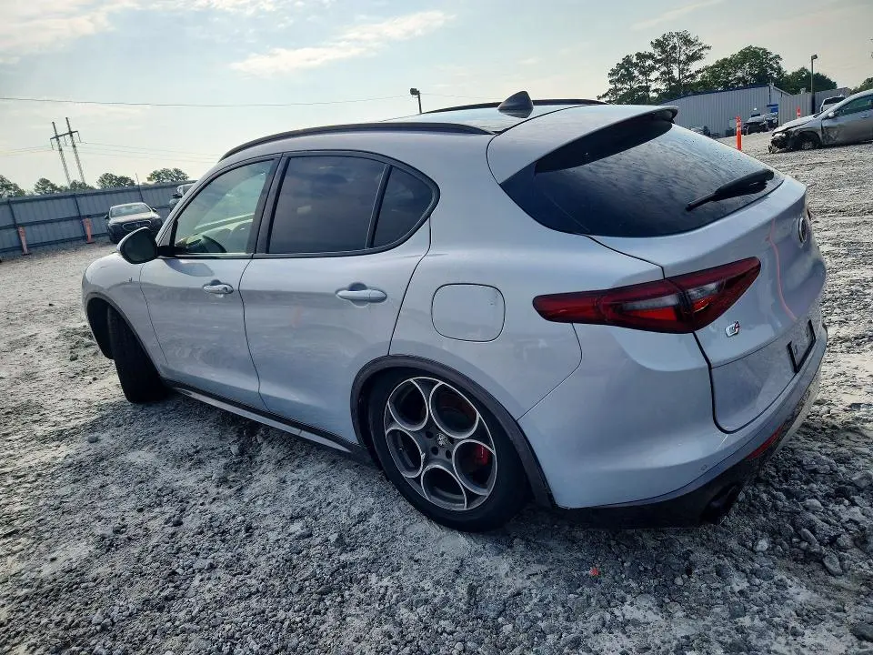 2022 ALFA ROMEO STELVIO TI  