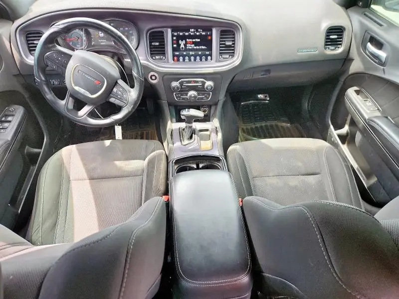 2017 DODGE CHARGER SXT  