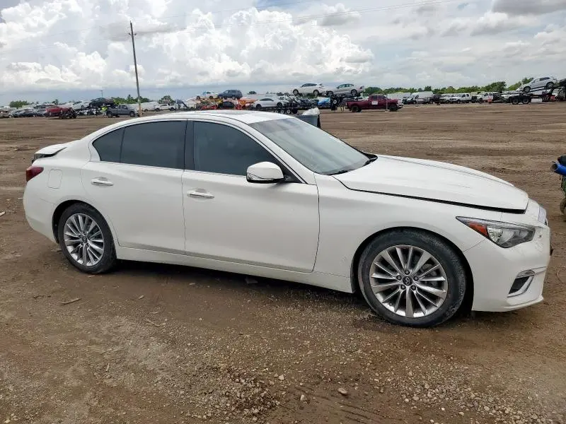 2020 INFINITI Q50 PURE  