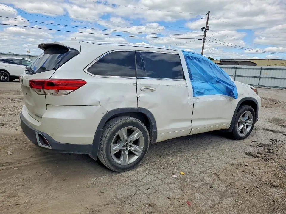 2018 TOYOTA HIGHLANDER LIMITED  