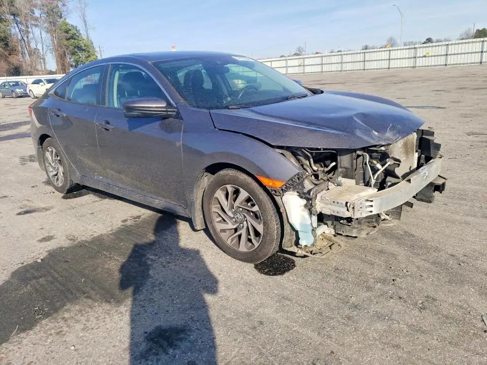 2018 HONDA CIVIC EX  