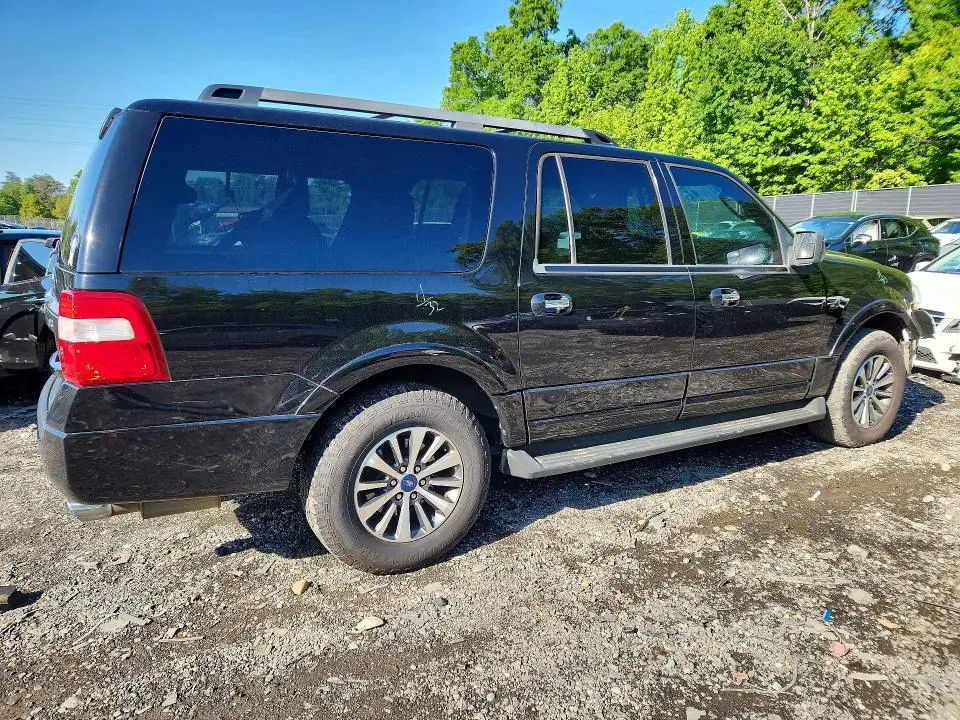 2017 FORD EXPEDITION EL XLT  