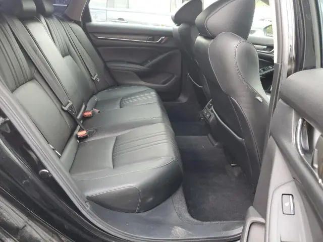 2022 HONDA ACCORD TOURING  