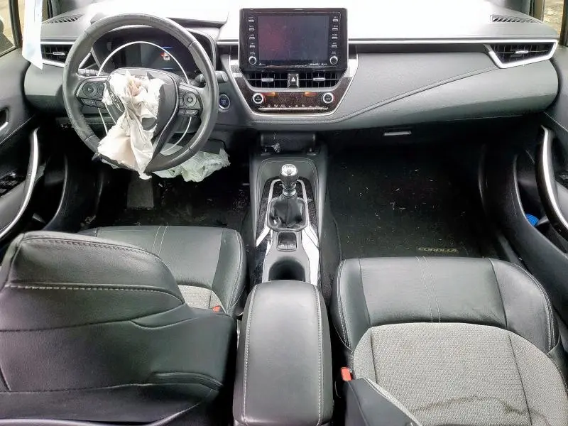 2019 TOYOTA COROLLA SE  